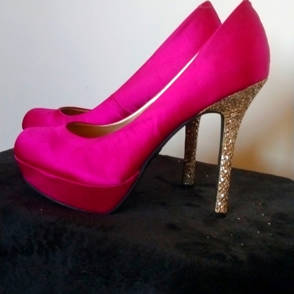 Candies Heels - Picture 1 of 8